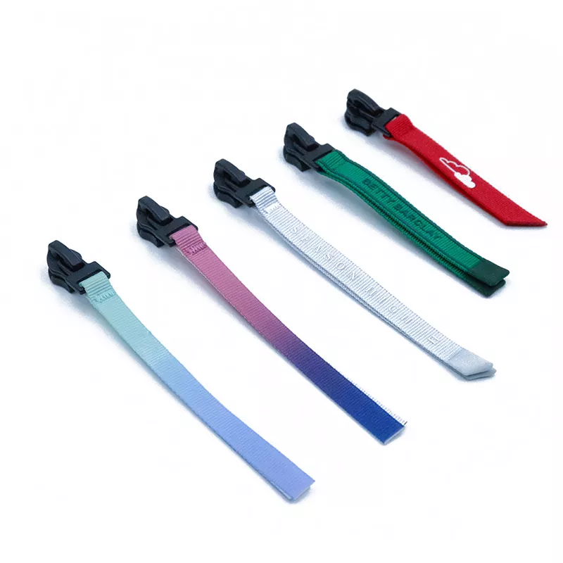 ตัวดึงริบบิ้นไนลอน