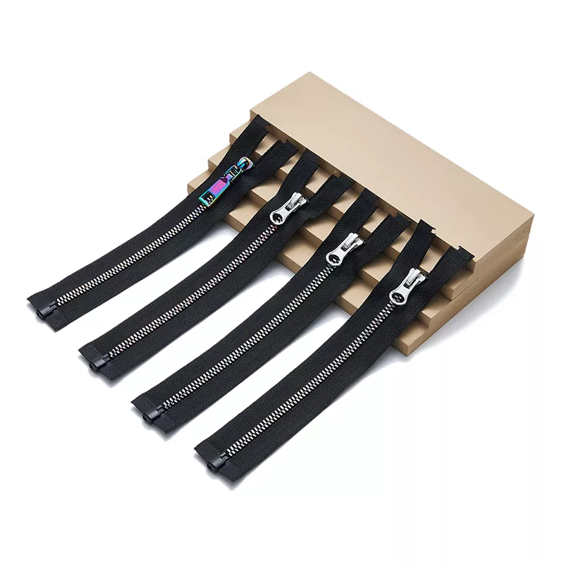 ซิปเคลือบพลาสติก